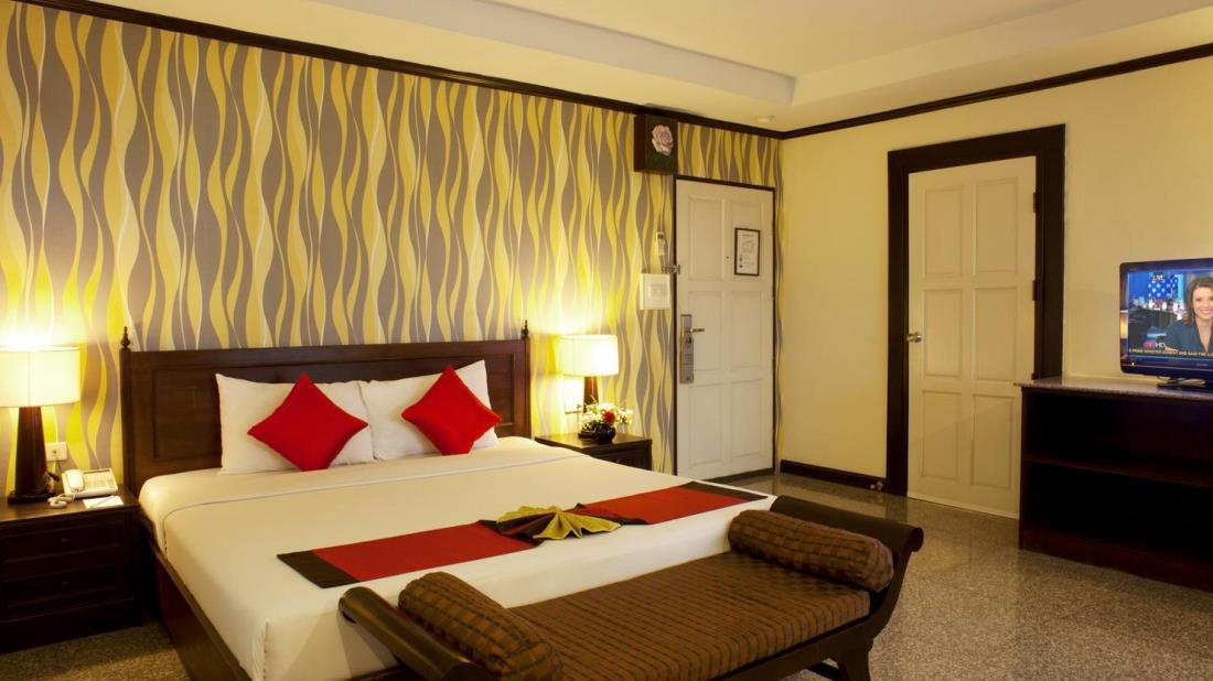 Royal Peninsula Hotel Chiangmai Chiang Mai Exterior photo