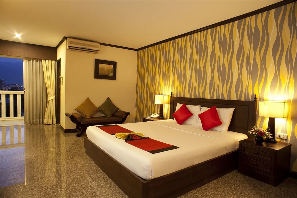 Royal Peninsula Hotel Chiangmai Chiang Mai Exterior photo